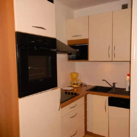 Sarriere - Pour 6 Personnes Mae-8944