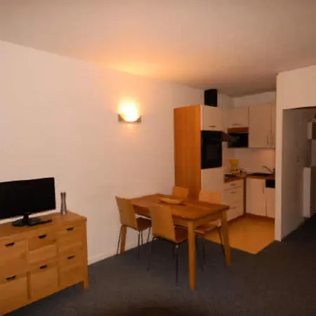 Sarriere - Pour 6 Personnes Mae-8944 *